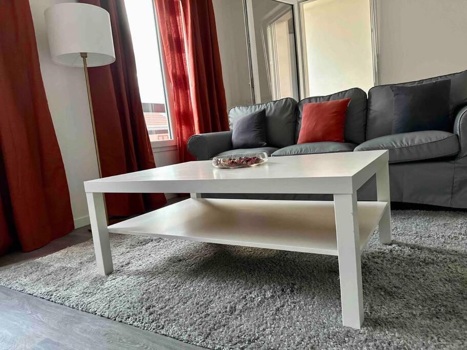 Appartement Cozy - Quartier Residentiel Melun Exteriör bild